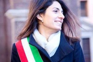 羅馬市設(shè)新規(guī)強(qiáng)化工作紀(jì)律 禁止公務(wù)員上班玩手機(jī)