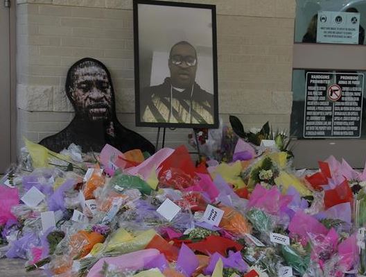 弗洛伊德葬禮在美國休斯敦舉行