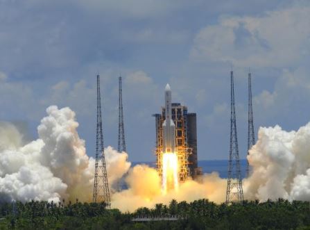 中國(guó)天問一號(hào)探測(cè)器成功發(fā)射