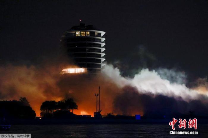 再發(fā)現(xiàn)14具遺體 美佛州塌樓事故遇難者增至78人