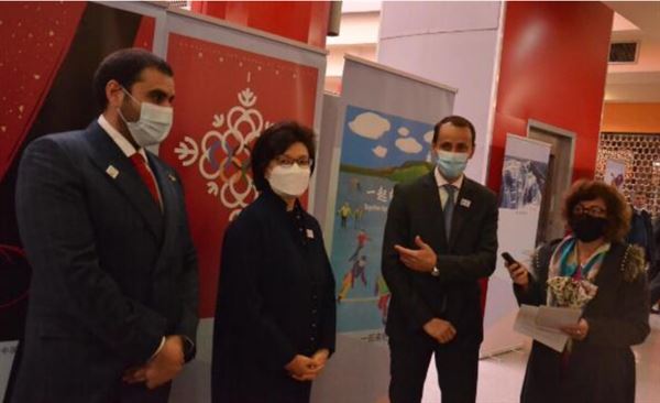 羅馬尼亞華人華僑舉辦“喜迎北京冬奧會圖片展”開幕