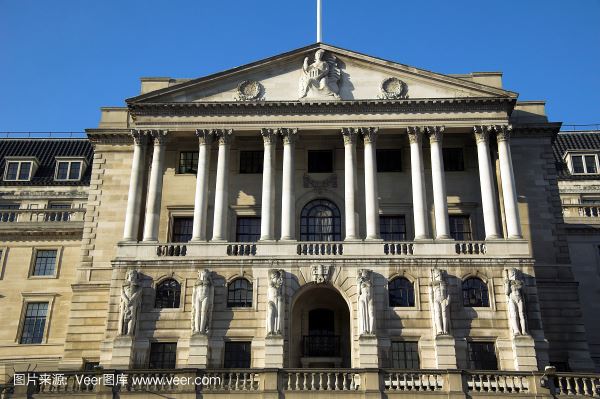 英國(guó)央行上調(diào)基準(zhǔn)利率至0.5%