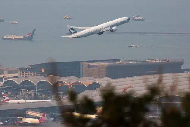 香港于4月1日起取消9個國家“禁飛令”