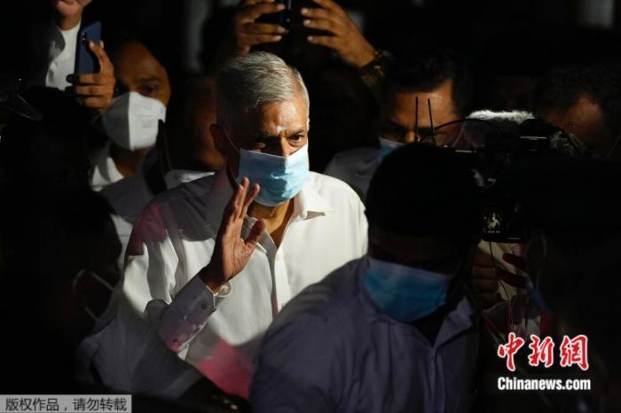 斯里蘭卡代總統(tǒng)表示已要求提名新總理人選