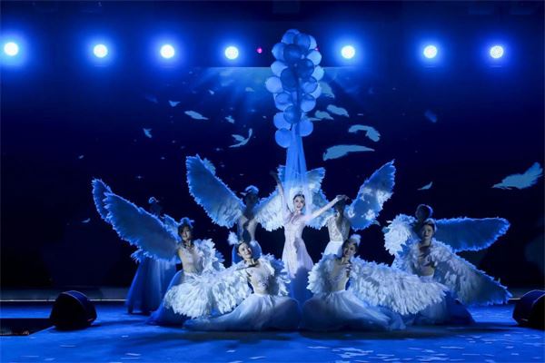 WORLD MADAM世界夫人2021全球總決賽頒獎盛典中美加成功聯(lián)合舉辦