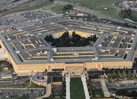 美國(guó)向?yàn)蹩颂m提供新一批21億美元軍事援助