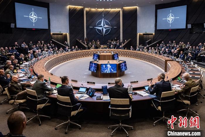 北約舉行防長(zhǎng)會(huì) 下周起大規(guī)模軍演登場(chǎng)