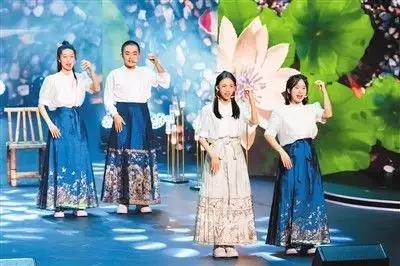 海峽兩岸元宵詩樂會展現(xiàn)閩臺鄉(xiāng)音鄉(xiāng)情