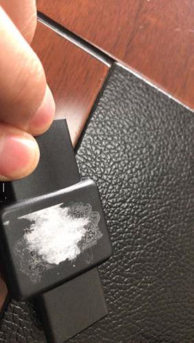 模塊上的logo被擦掉。 受訪者供圖