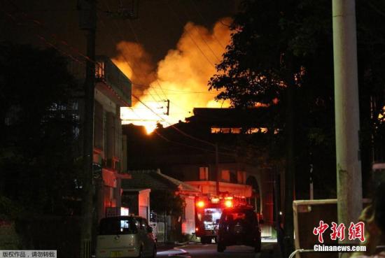 沖繩首里城火災：保安確認正殿起火 主要設施全毀