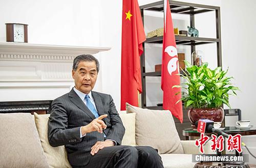 辱國(guó)旗案被輕判 梁振英再促香港律政司上訴