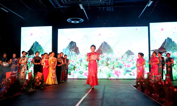 全非洲華人婦女聯(lián)合總會隆重舉辦第七屆理監(jiān)事會就職典禮 全非洲華人婦女聯(lián)合總會隆重舉辦第七屆理監(jiān)事會就職典禮