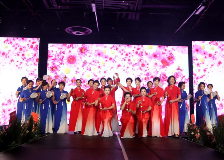 全非洲華人婦女聯(lián)合總會隆重舉辦第七屆理監(jiān)事會就職典禮 全非洲華人婦女聯(lián)合總會隆重舉辦第七屆理監(jiān)事會就職典禮