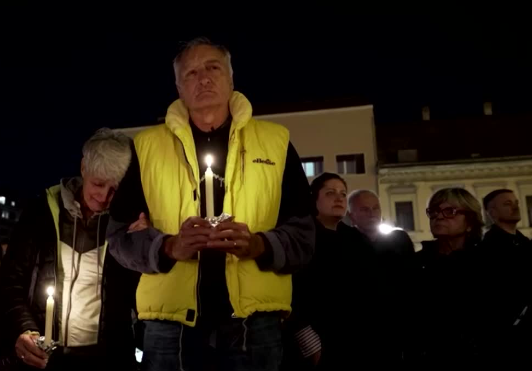 塞爾維亞火車站雨棚倒塌已致14人死亡