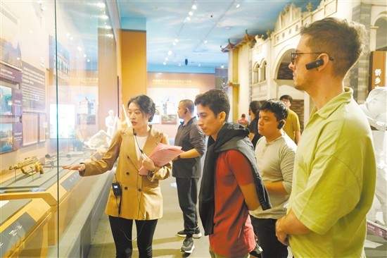 文化頻繁交融 經(jīng)貿(mào)深度互促 美美與共的拉美江門情