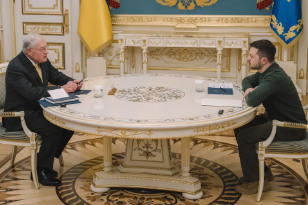 烏克蘭對美國礦產(chǎn)協(xié)議提修改方案 特朗普：即將達(dá)成協(xié)議！