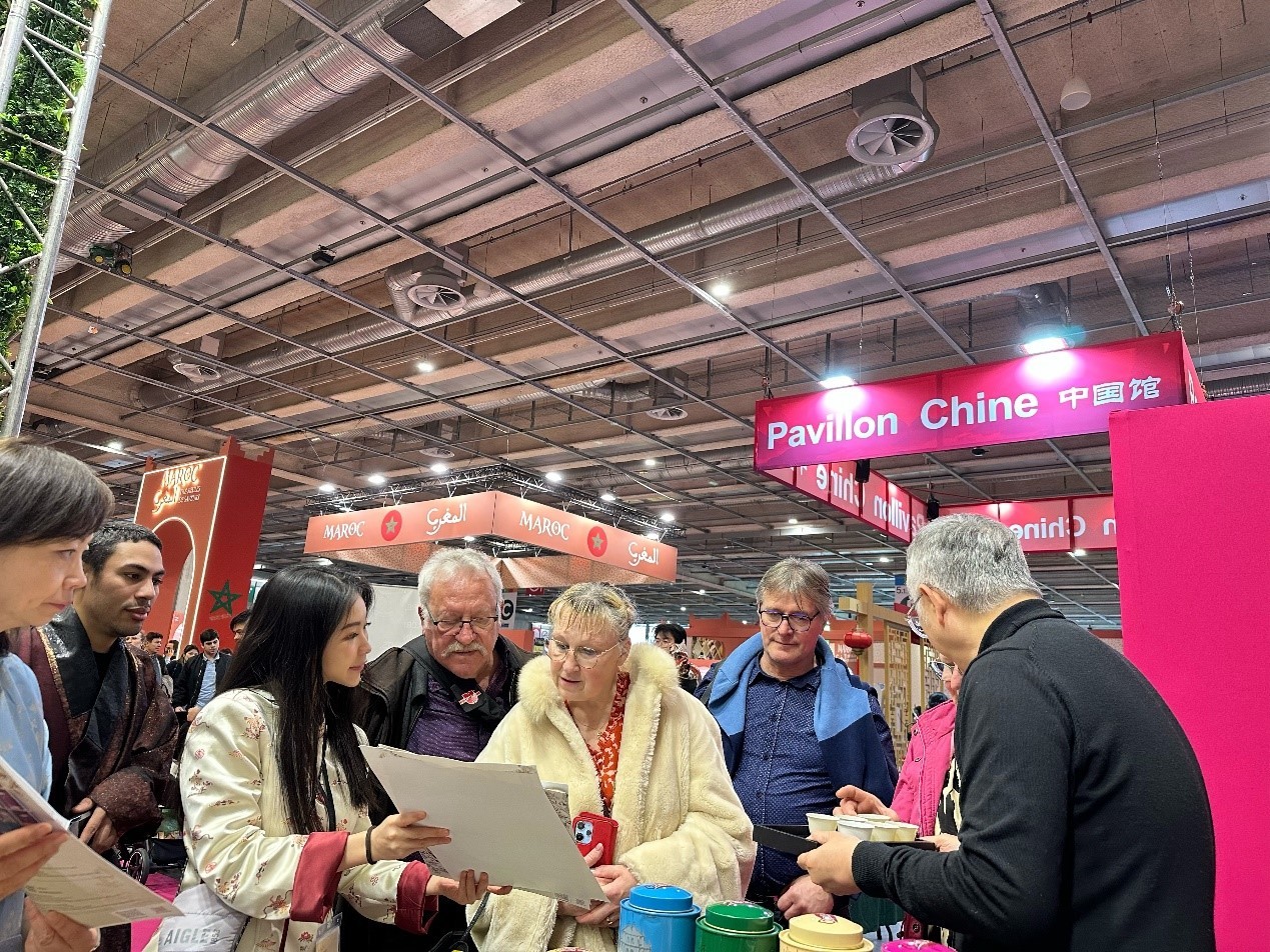 澳門茶藝師首次亮相法國農(nóng)業(yè)展