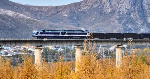 今年前5月中國(guó)鐵路固定資產(chǎn)投資同比增5.9%