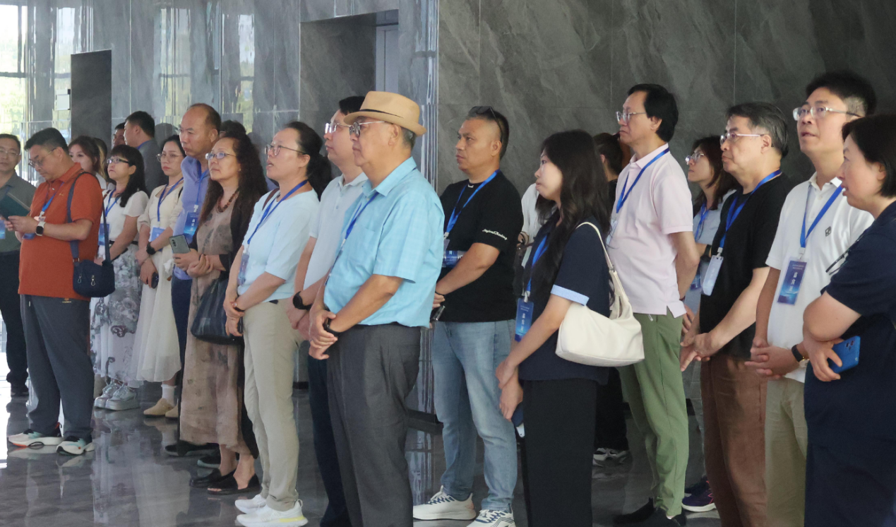 全球華文媒體探訪中國種業(yè)“硅谷”