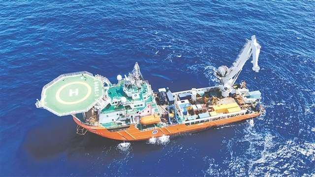 “江門(mén)制造”閃耀深藍(lán)