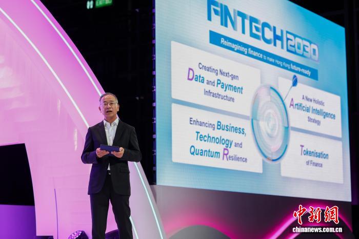香港力推AI跨領(lǐng)域應(yīng)用 金融科技周成行業(yè)創(chuàng)新“風(fēng)向標(biāo)”
